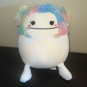 NWT Squishmallow Zaylee Bigfoot 8”